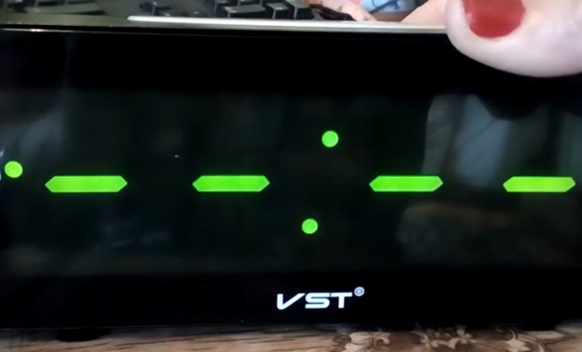 Отключенный будильник на VST-763