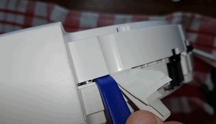 Скрутки из бумаги предотвращащие схлопывание корпуса